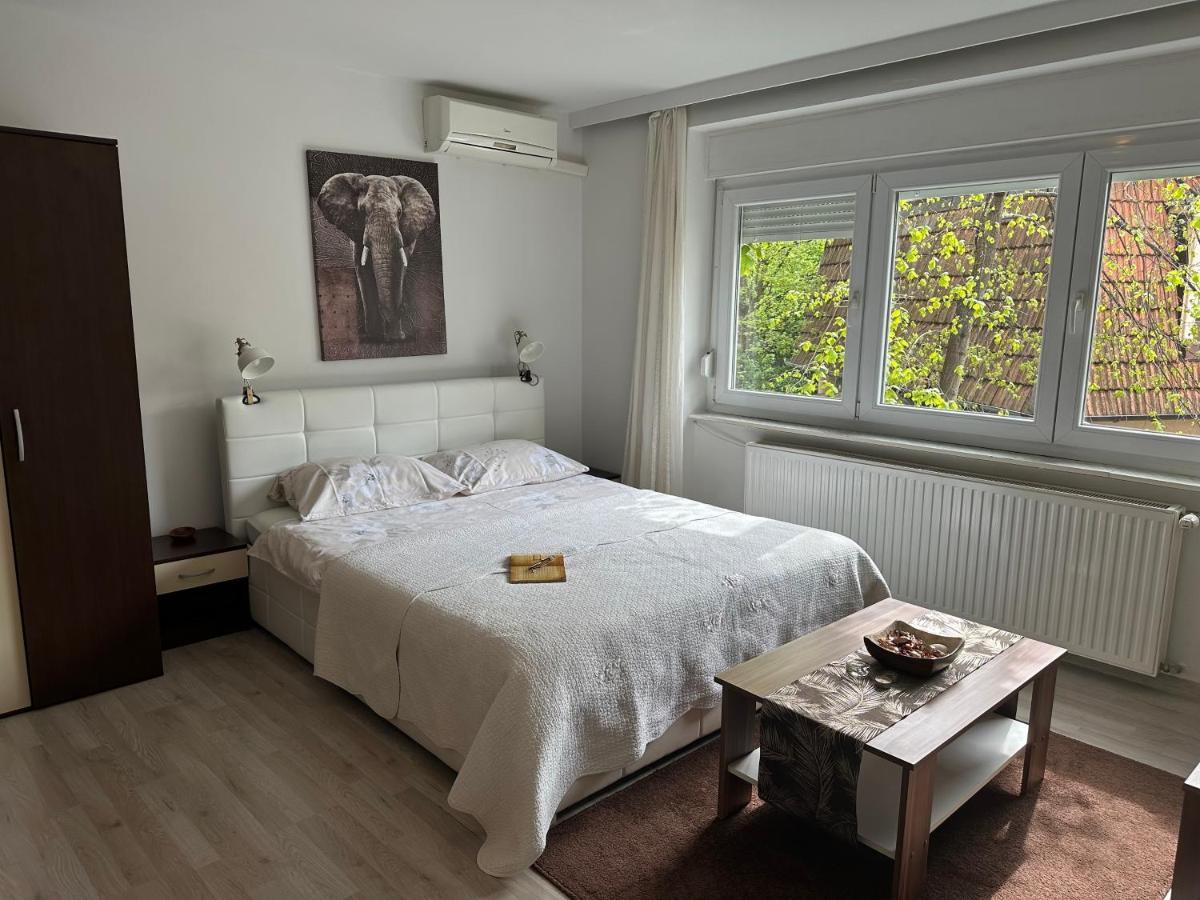 Apartments Magnolija - Zagreb Centre Luaran gambar