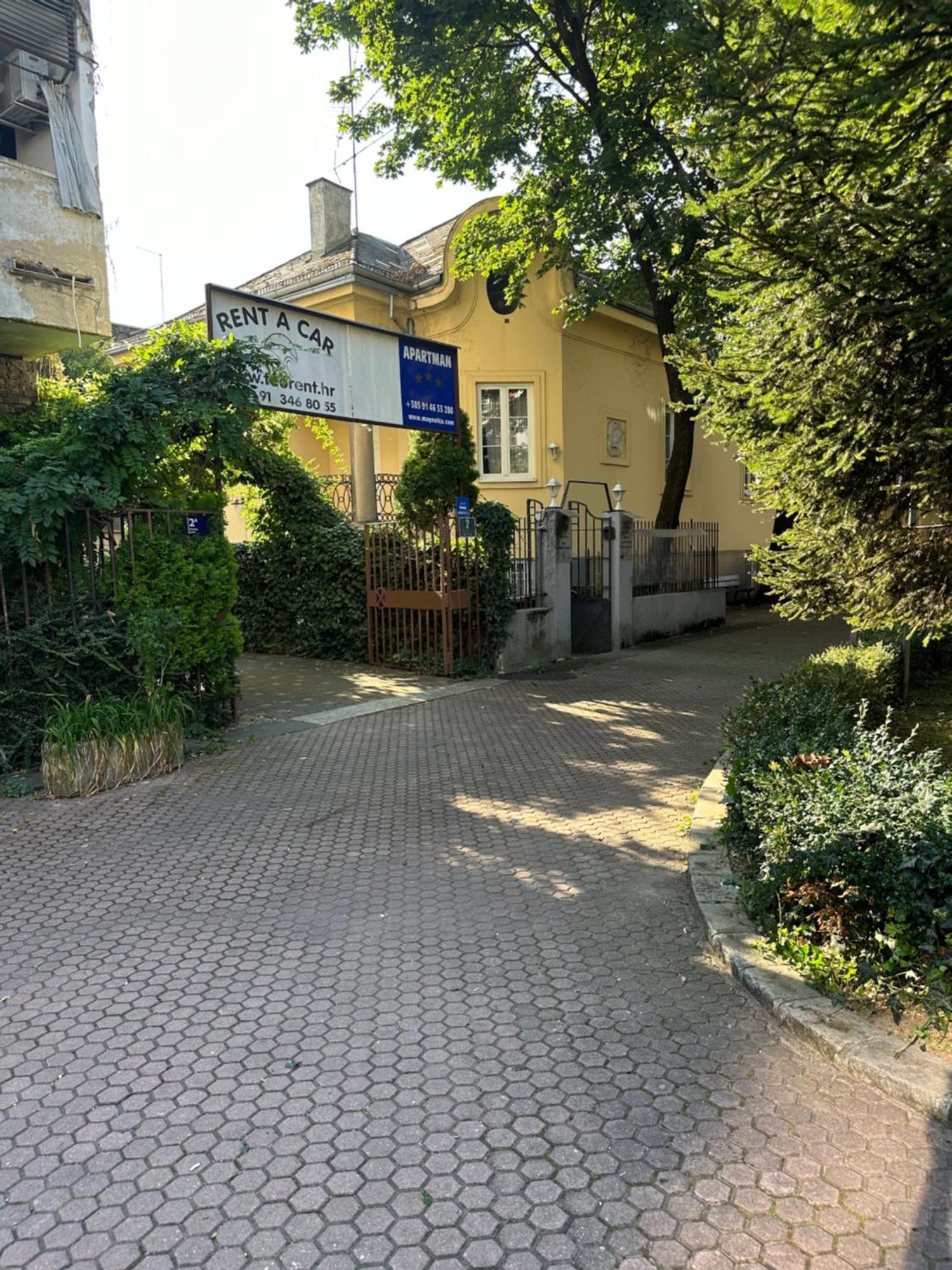 Apartments Magnolija - Zagreb Centre Luaran gambar